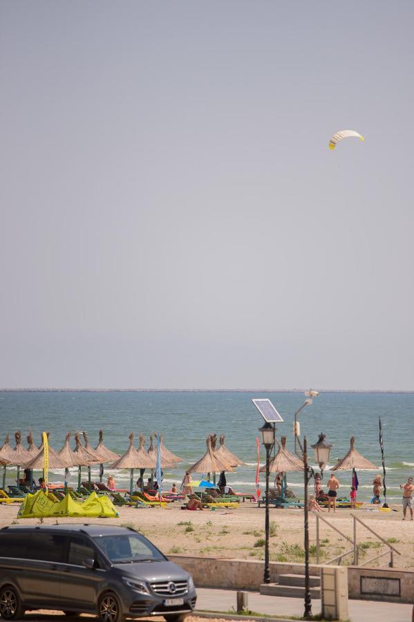 Apartment Summerland Mamaia Luaran gambar
